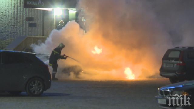 Огнен ад! За втори път запалиха колата на таксиметров шофьор от петричкото село Тополница