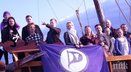 пиратската партия стане втора политическа сила исландия