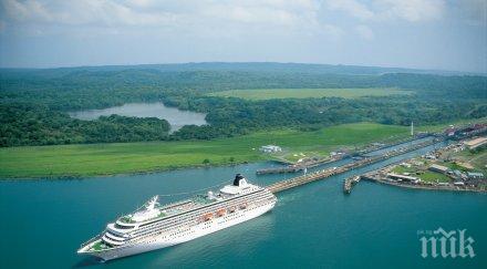 корабът вмс сащ повреди панамския канал