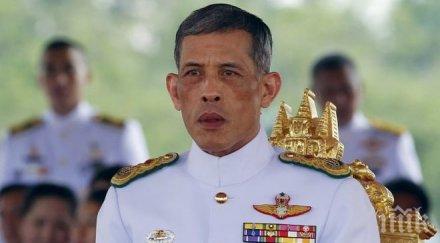 коронясват новия крал тайланд декември