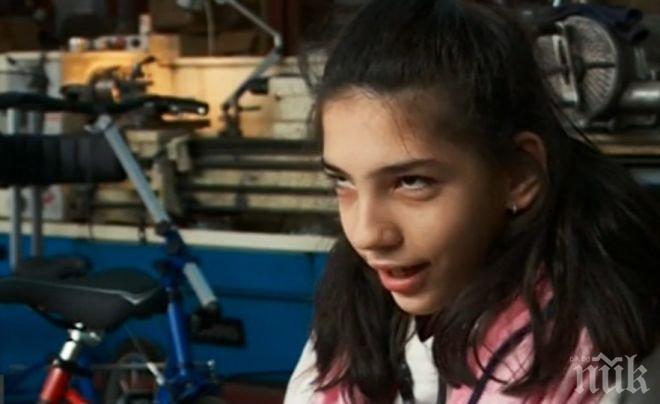 Добрата новина: Непознат бизнесмен поръча колело на болната Вики 