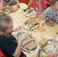 Ученици се натровиха в Банско