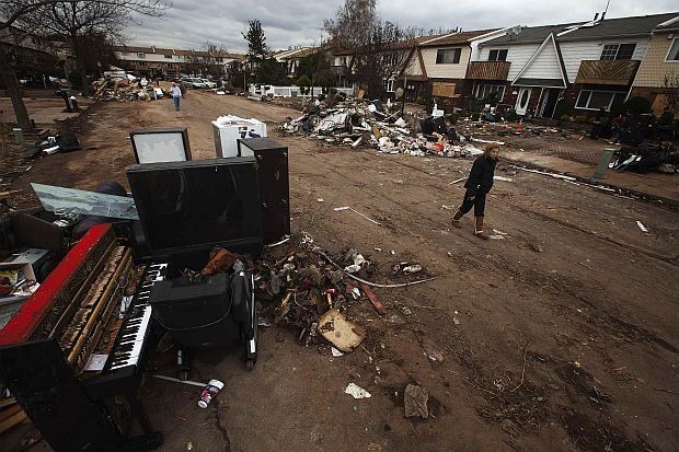 Дотук: 95 живота взе Санди