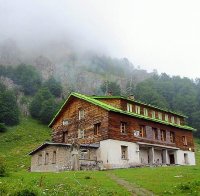 Хотелите ще са от 1 до 5 звезди, а хижите ще се оценяват с „еделвайси“!