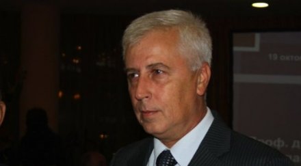 новият здравен министър екатерина захариева покани плевнелиев