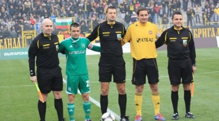 уефа обучава скандалния рефер таско тасков