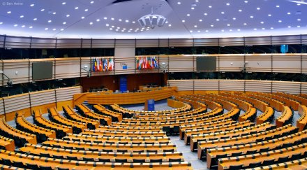 европарламентът отхвърли проектобюджета лидерите