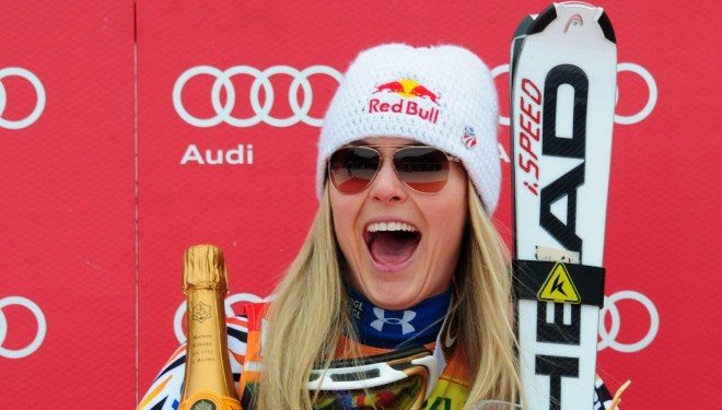 Мъглата в Ленцерхайде донесе световната купа на контузената Линдзи Вон