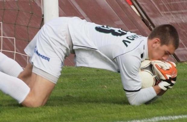 От  Наполи ще наблюдават Георги Китанов срещу Славия