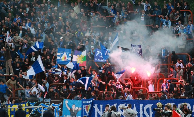 Феновете на Левски ще гледат мача с Литекс на видеостена