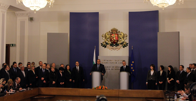 Райков пое щафетата от Борисов /снимки/