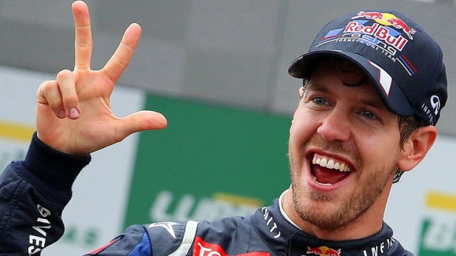 Фетел най-бърз и във втората тренировка в Мелбърн