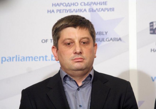 Червенкондев: Р. Овчаров лъже - нямам фотоволтаици