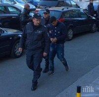 СКАНДАЛНО! Излизат още жертви на хомопедофила, син на ромския барон Румен Чолаков