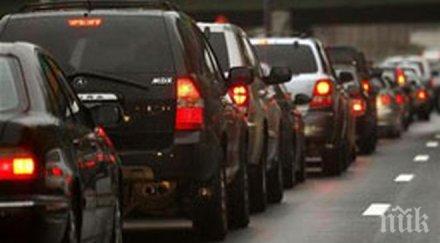 вниманието родния кат наказание прилагат китай шофьорите каращи дълги града