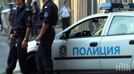 екшън сточна гара столицата полиция преследва младежи били бежанци нападнали униформени