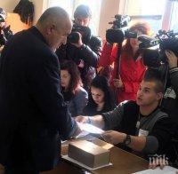 ЕКСКЛУЗИВНО В ПИК TV! Борисов пусна своя глас и разкри подава ли оставка след вота (ВИДЕО/СНИМКИ)