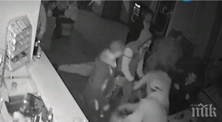 зверство банда нахлу заведение оряховско село потроши клиентите персонала видео