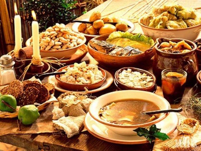 КАК ДА СЕ ХРАНИМ ПО ВРЕМЕ НА ПОСТИТЕ: Заместете месото с боб и житни кълнове 