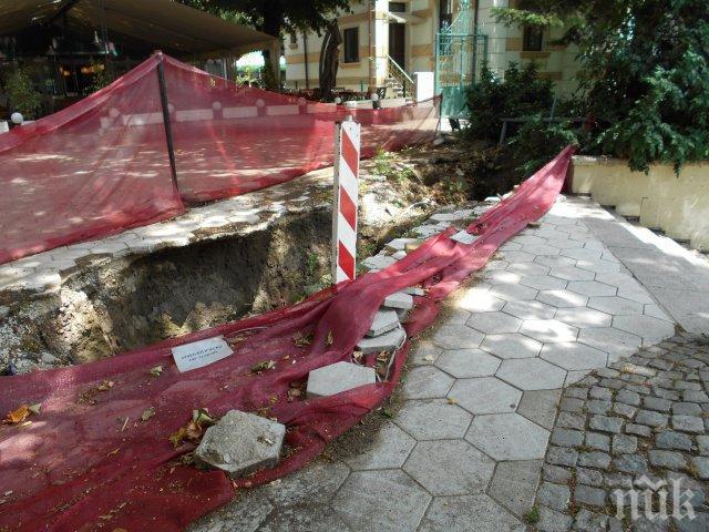 ВиК плаща 15 бона за разрушен античен зид