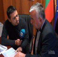 СКАНДАЛ! Кмет праща общински служители да му ремонтират частния магазин в работно време