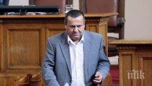 Хасан Адемов към Москов: Г-н министър, трябва да си посипете главата с пепел