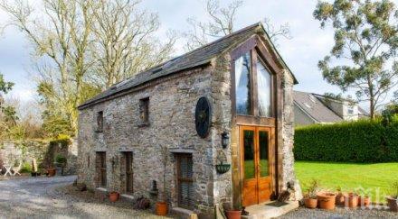 стара плевня стана машина пари снимки