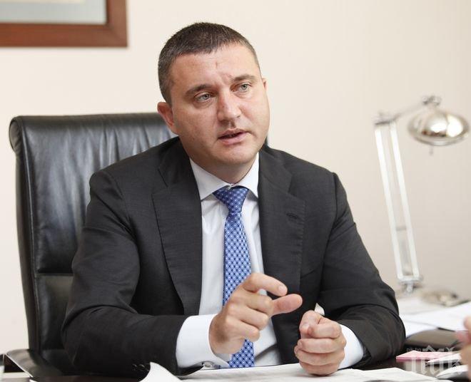 Горанов посече БСП за промяната на данъчния модел