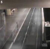 Мистерия: Камера засне влак-призрак в Лондонското метро (ВИДЕО)