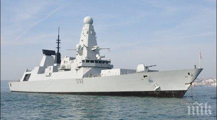 гибралтарски пирати британски кораб стреля испански отговарял