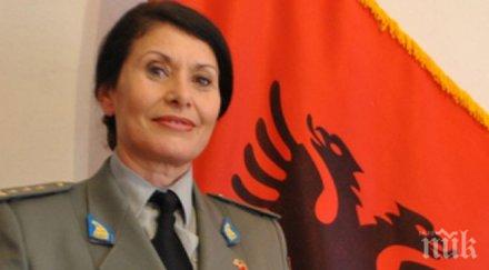 пробив албания произведе първата жена чин генерал