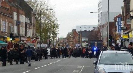 паника лондон половината град евакуиран заради съмнителен автомобил