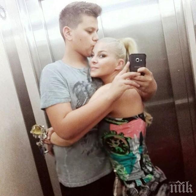 ГАДНЯРИ! Завистливи българи натопили ДесиСлава, за да й бият черен печат за САЩ