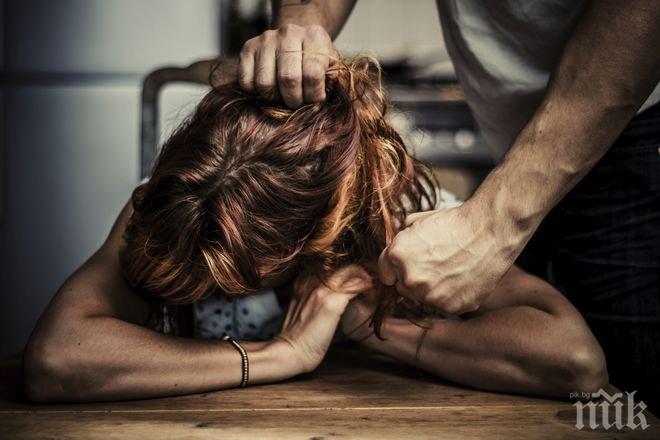Жертвите на домашно насилие в Германия са 100 000 жени и 25 000 мъже