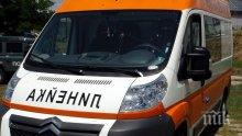 Уволняват шофьорът на линейка, ограбил починал пациент