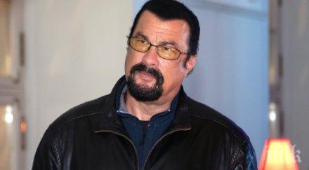 стивън сегал получи руския паспорт лично путин