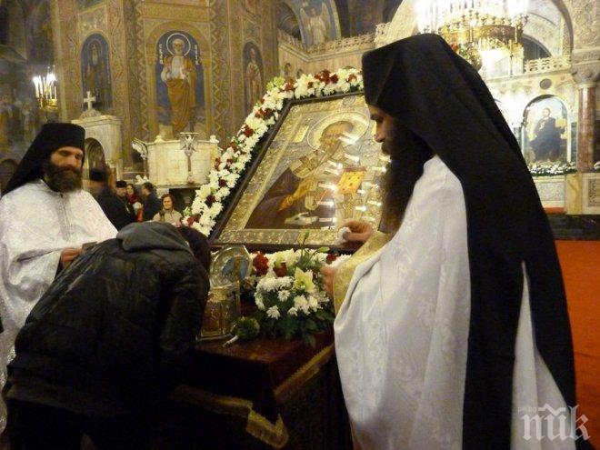 Рилският манастир и Пловдив чакат мощите