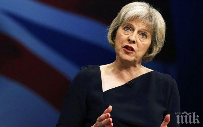 Британските депутати настояват Тереза Мей да разреши хуманитарните пратки за Алепо