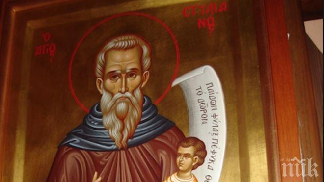 СВЕТЪЛ ПРАЗНИК! Почитаме Свети Стилиян – покровител на кърмачета и деца