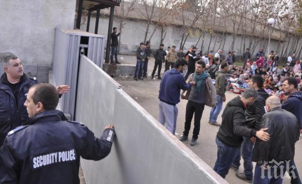 Категорично! Агенцията за бежанците няма да строи нови центрове