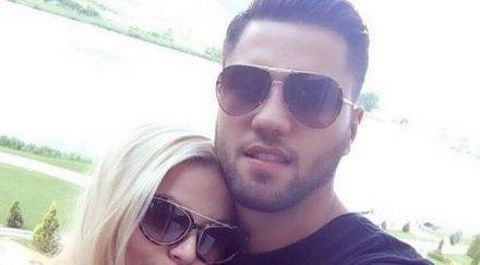 шок деси слава съкрушена направи аборт