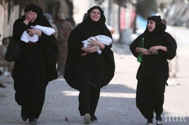 Трагедията в Алепо продължава, 16 хиляди са напуснали домовете си