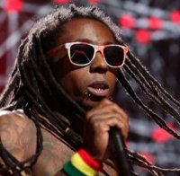 Рапърът Лил Уейн бил на косъм от смъртта 