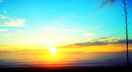 облаците намаляват грейва слънце