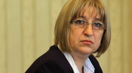 цецка цачева оставам политиката вътре мен