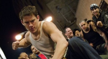 трима пребиха свой състудент опасност живота