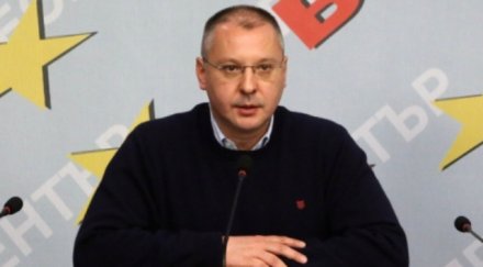 станишев изскочи 100 дневен екшън план