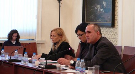 туризмът плаши протест заради оставката ресорния зам министър