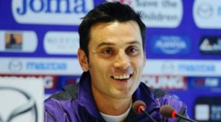 фиорентина удължава договора самолетчето