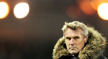 изперкал треньор германия нареди тренировка 345 часа сутринта